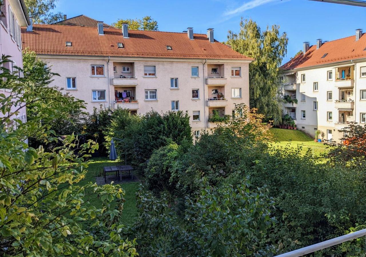 65Qm Altbaucharme Mit Zwei Balkonen Lejlighed Karlsruhe Eksteriør billede